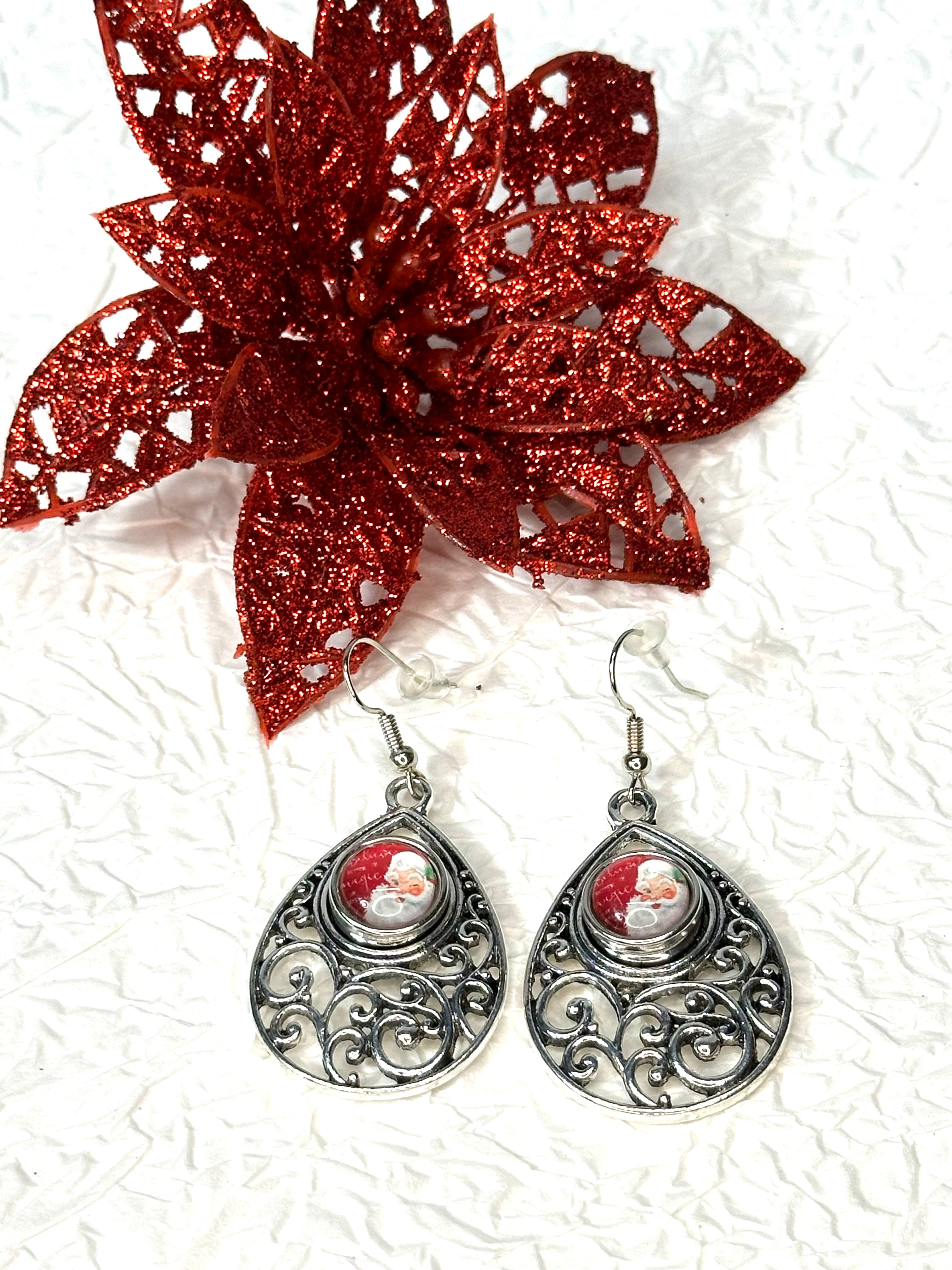 Santa's Charm Christmas Silver Bracelet, Earrings & Necklace Snap Button Jewelry Set